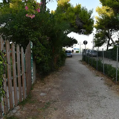 Gambrinus アパートホテル 4*