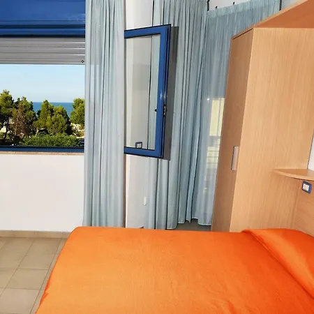 アパートホテル Gambrinus